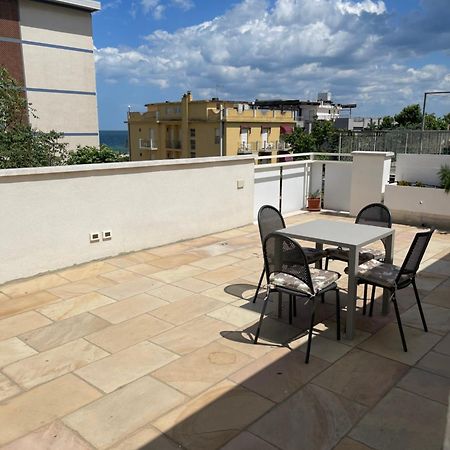 ريميني Residence Siesta المظهر الخارجي الصورة