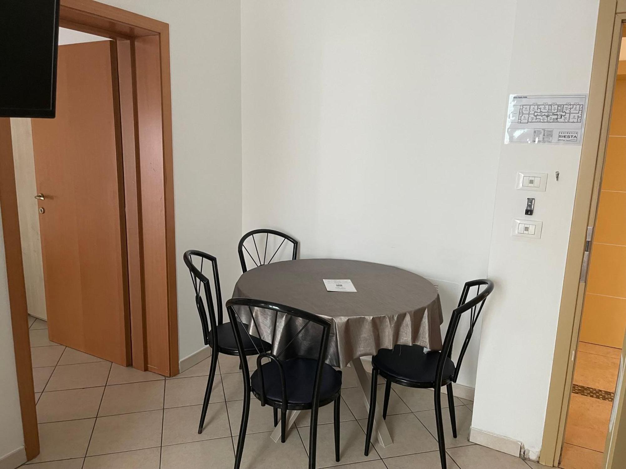 ريميني Residence Siesta المظهر الخارجي الصورة