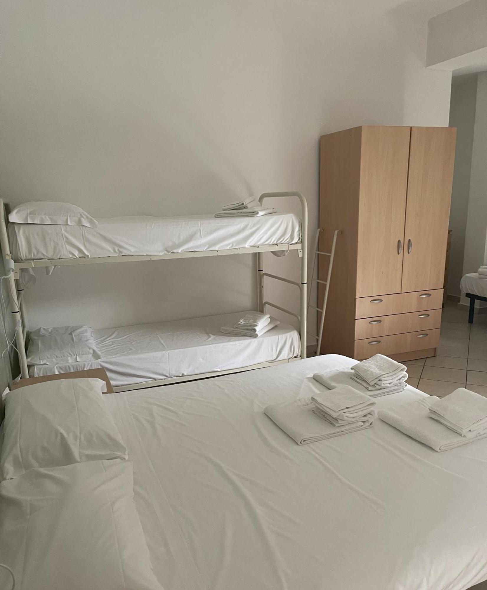 ريميني Residence Siesta المظهر الخارجي الصورة